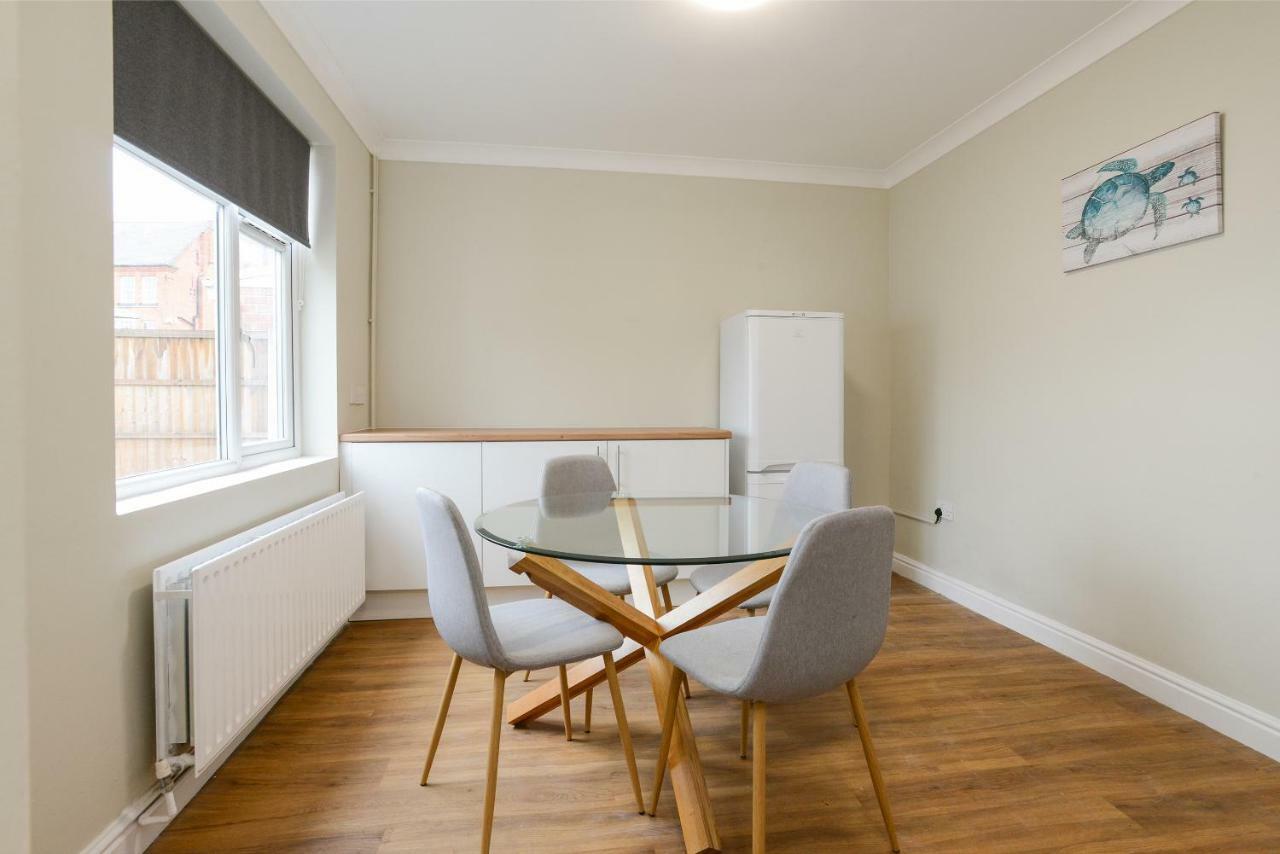 Vila Cosy House In The Heart Of Beeston With Free Parking And Wifi Nottingham Exteriér fotografie