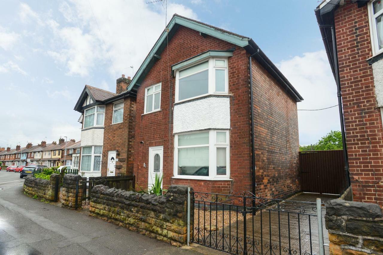 Vila Cosy House In The Heart Of Beeston With Free Parking And Wifi Nottingham Exteriér fotografie